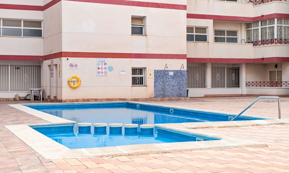 Resale - Apartment -
Torrevieja - Costa Blanca