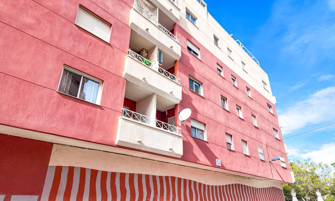 Resale - Apartment -
Torrevieja - Costa Blanca