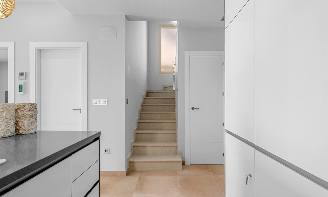 Resale - Villa -
Orihuela - Inland