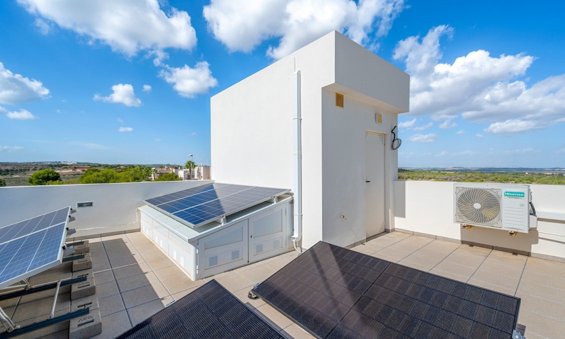 Resale - Villa -
Orihuela - Inland