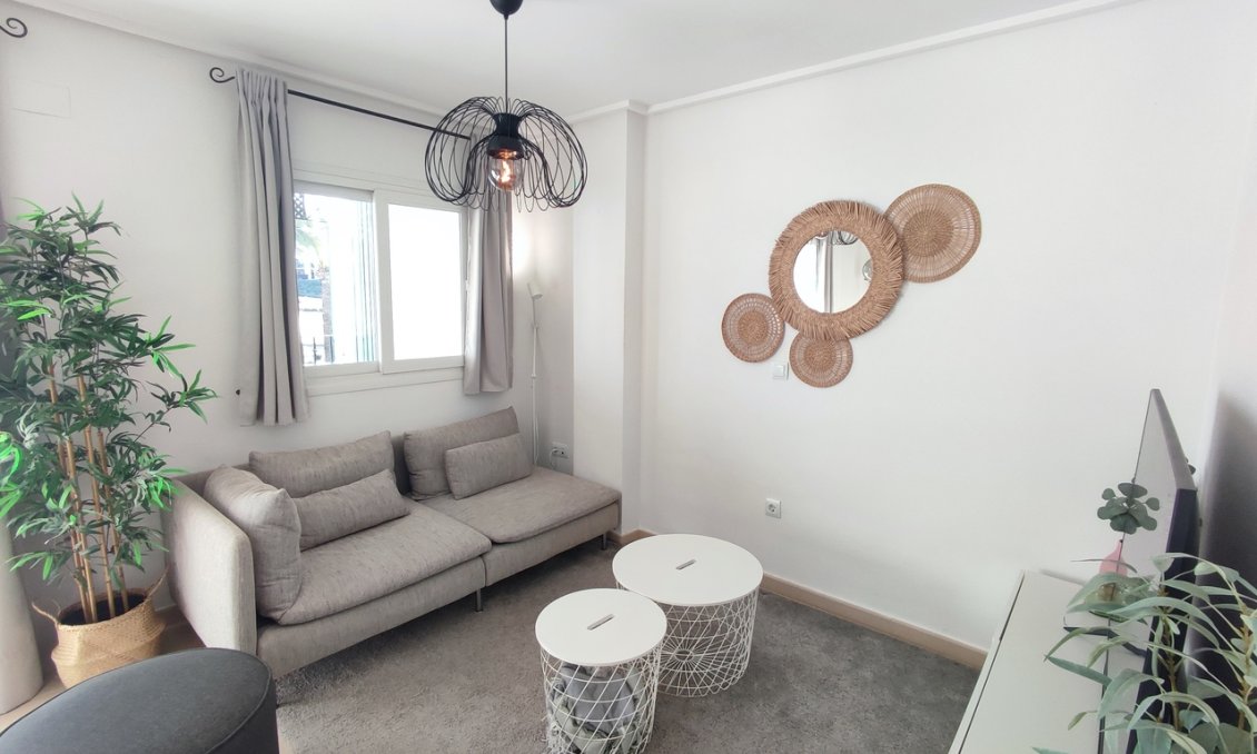 Resale - Apartment -
Hacienda Riquelme Golf Resort - Inland