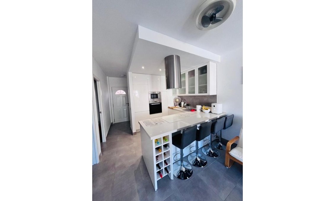 Wiederverkauf - Wohnung -
Villamartin - Costa Blanca