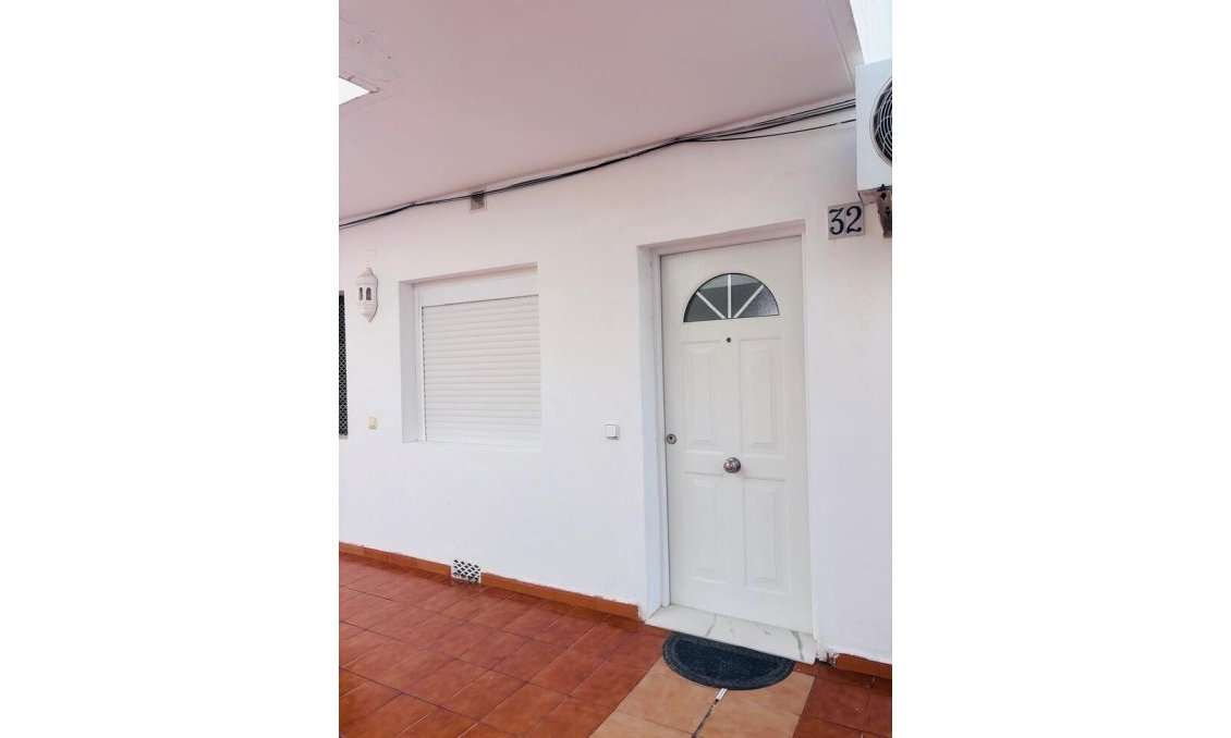 Wiederverkauf - Wohnung -
Villamartin - Costa Blanca