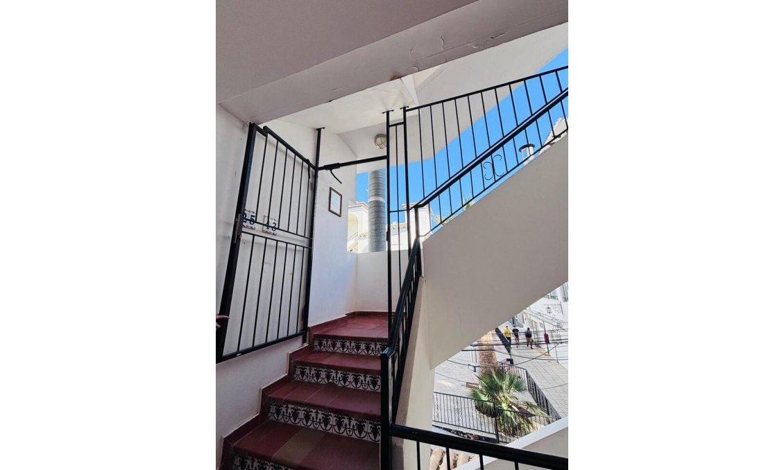 Wiederverkauf - Wohnung -
Villamartin - Costa Blanca