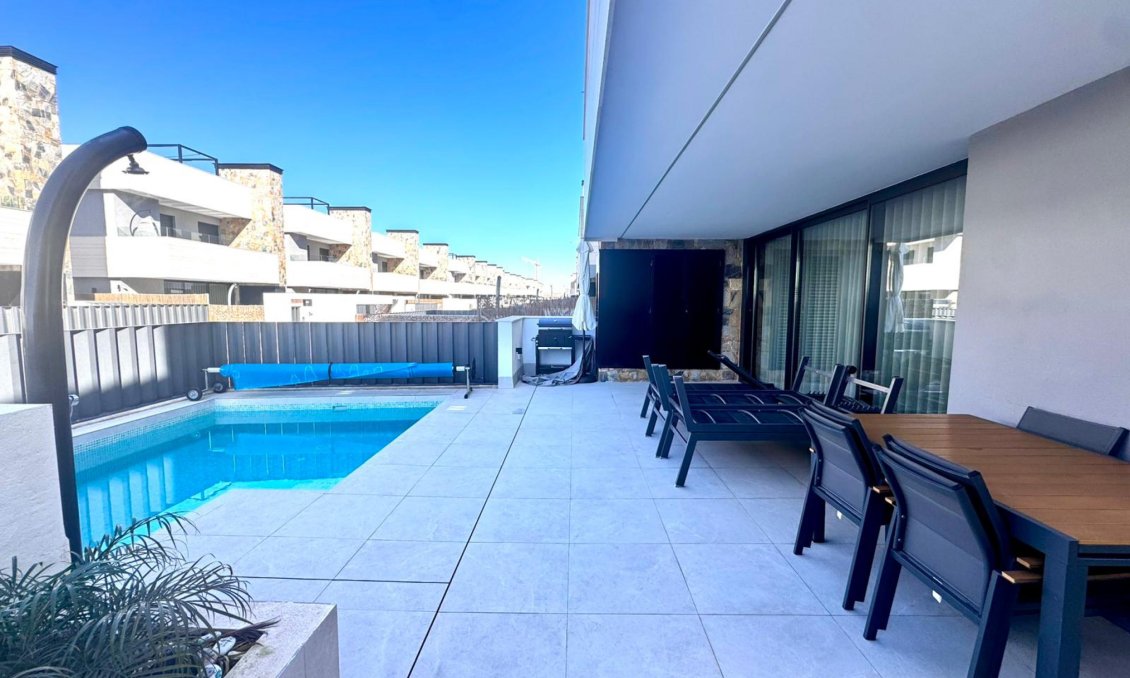 Wiederverkauf - Villa -
Torre Pacheco - Inland