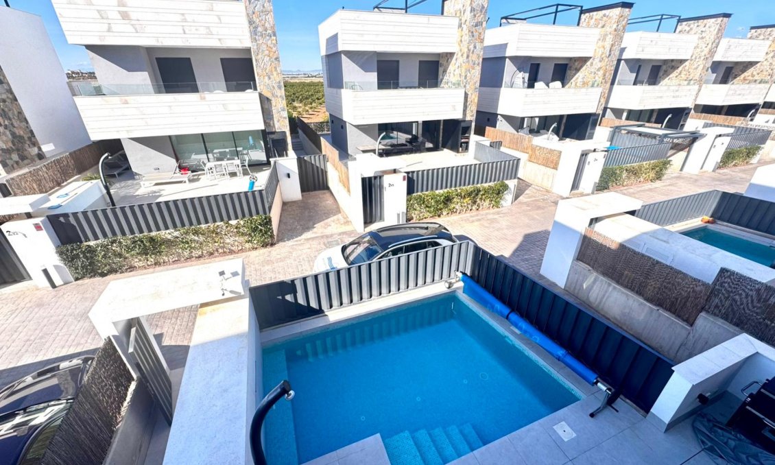 Wiederverkauf - Villa -
Torre Pacheco - Inland