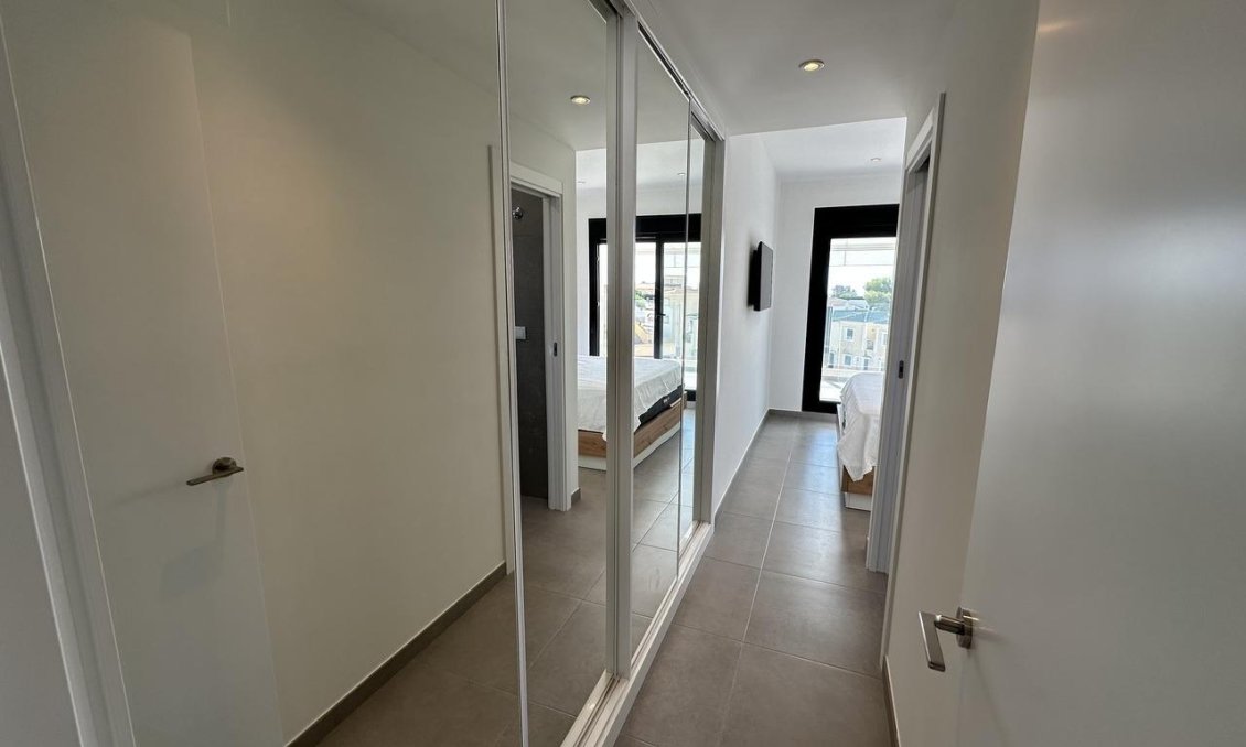 Wiederverkauf - Penthouse -
Orihuela Costa - Villamartín-las Filipinas