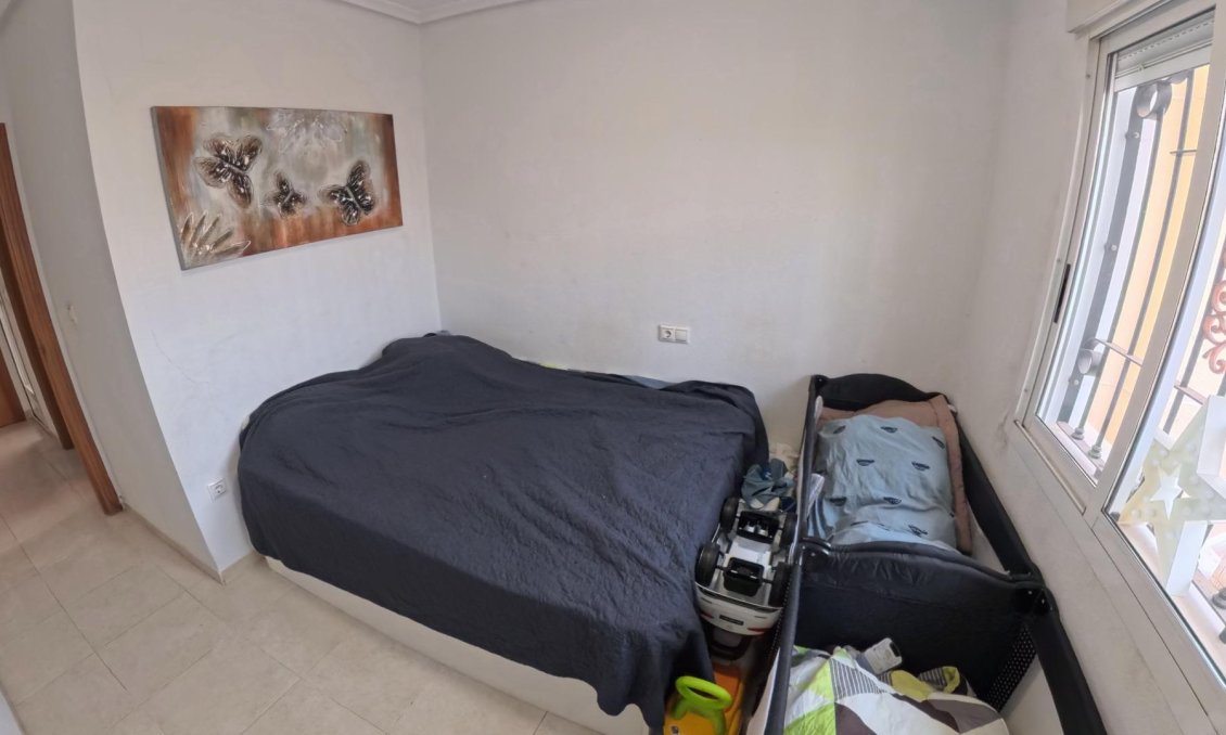 Segunda mano - Apartamento -
Torrevieja - Centro