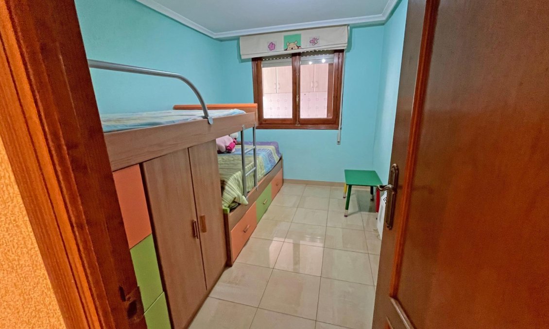 Wiederverkauf - Wohnung -
Formentera del Segura - Palacios