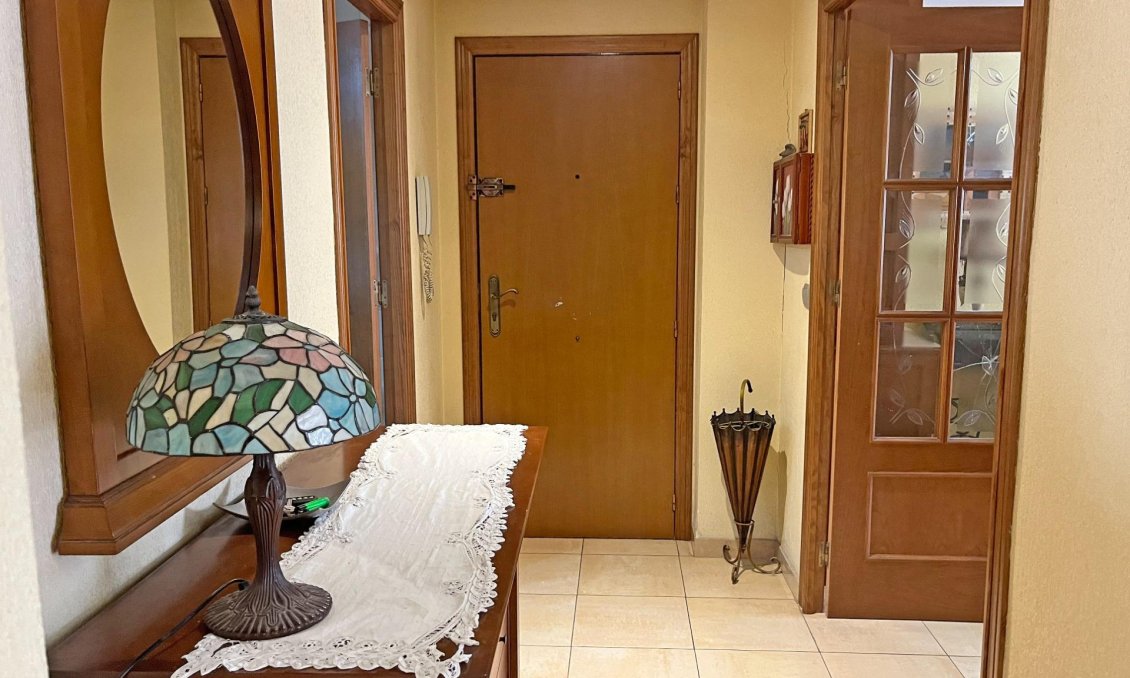 Wiederverkauf - Wohnung -
Formentera del Segura - Palacios