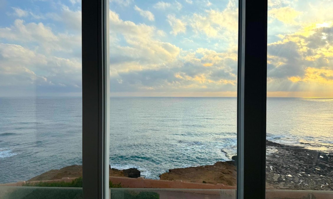 Revânzare - Apartament -
Torrevieja - Cabo Cervera