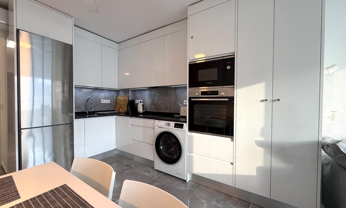 Revânzare - Apartament -
Torrevieja - Cabo Cervera