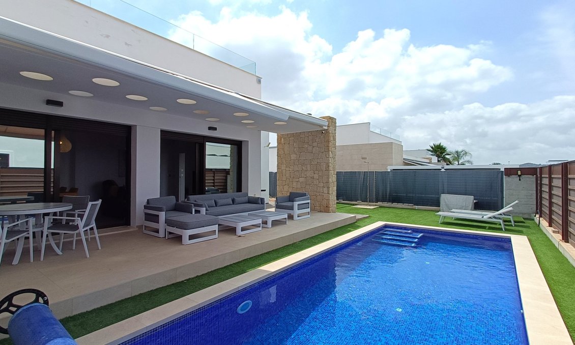 Revente - Villa -
Vistabella Golf Entre Naranjos - Inland