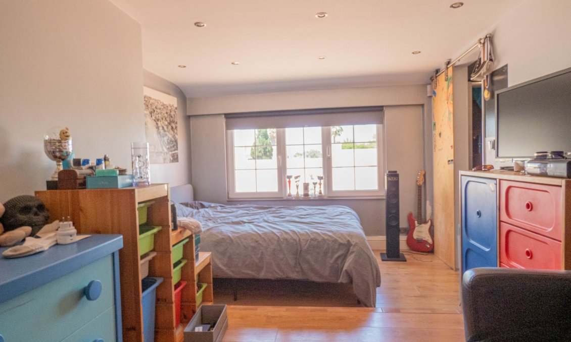 Revente - Villa -
Heredades - Costa Blanca