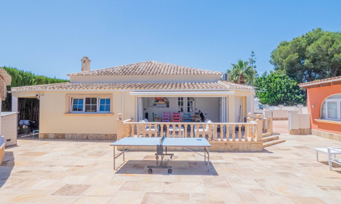 Revente - Villa -
Heredades - Costa Blanca