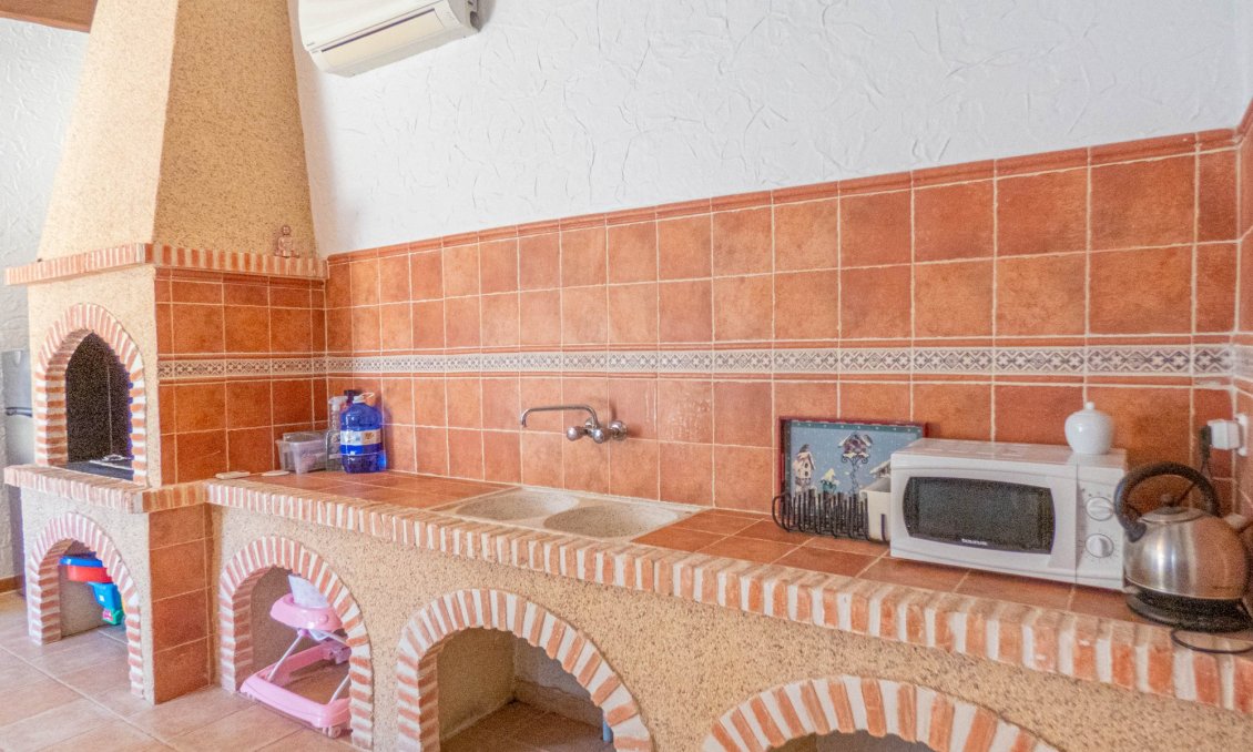 Revente - Villa -
Heredades - Costa Blanca