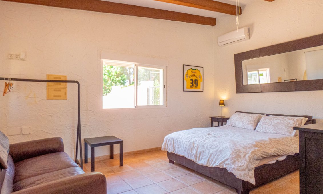 Revente - Villa -
Heredades - Costa Blanca