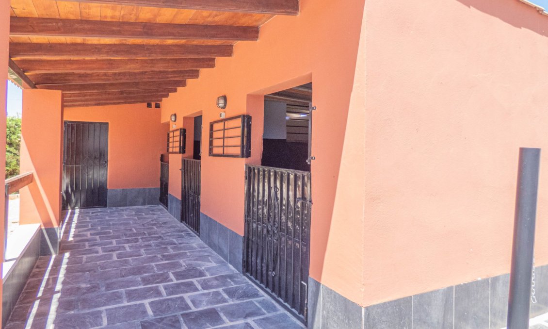 Revente - Villa -
Heredades - Costa Blanca