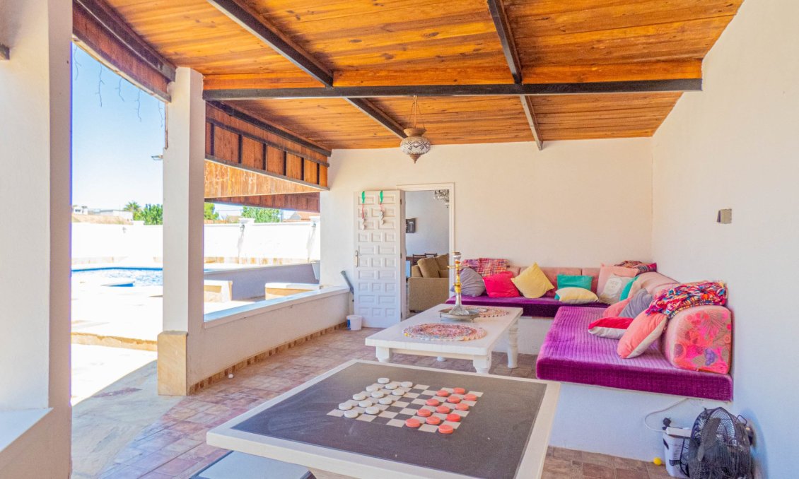 Revente - Villa -
Heredades - Costa Blanca