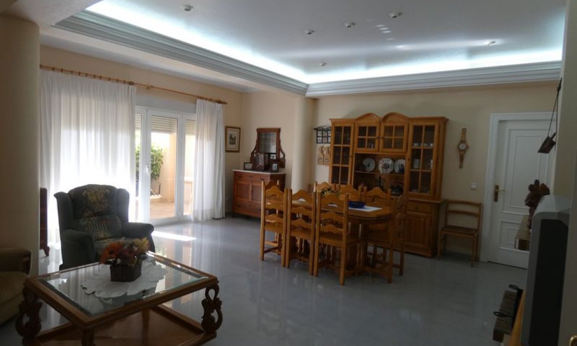 Resale - Villa -
Almoradí - Inland