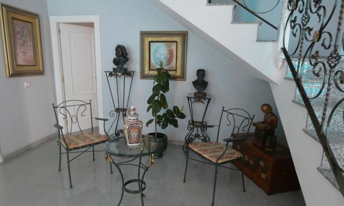 Resale - Villa -
Almoradí - Inland