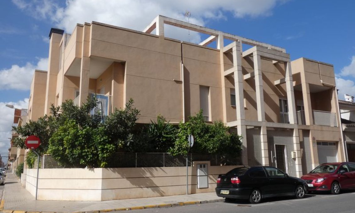 Resale - Villa -
Almoradí - Inland