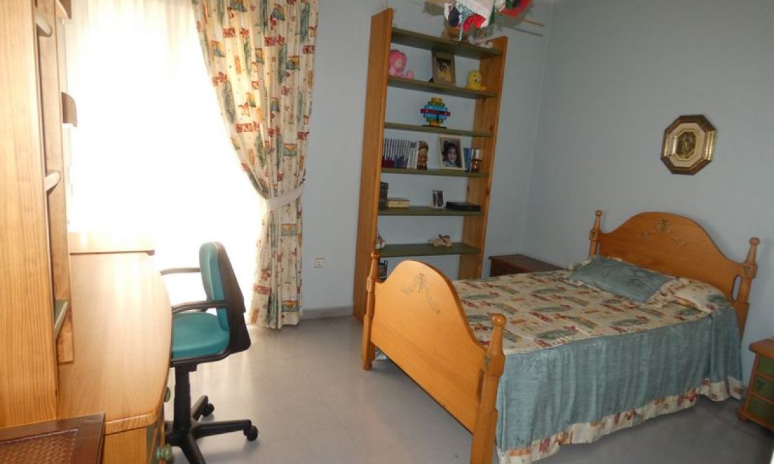 Resale - Villa -
Almoradí - Inland