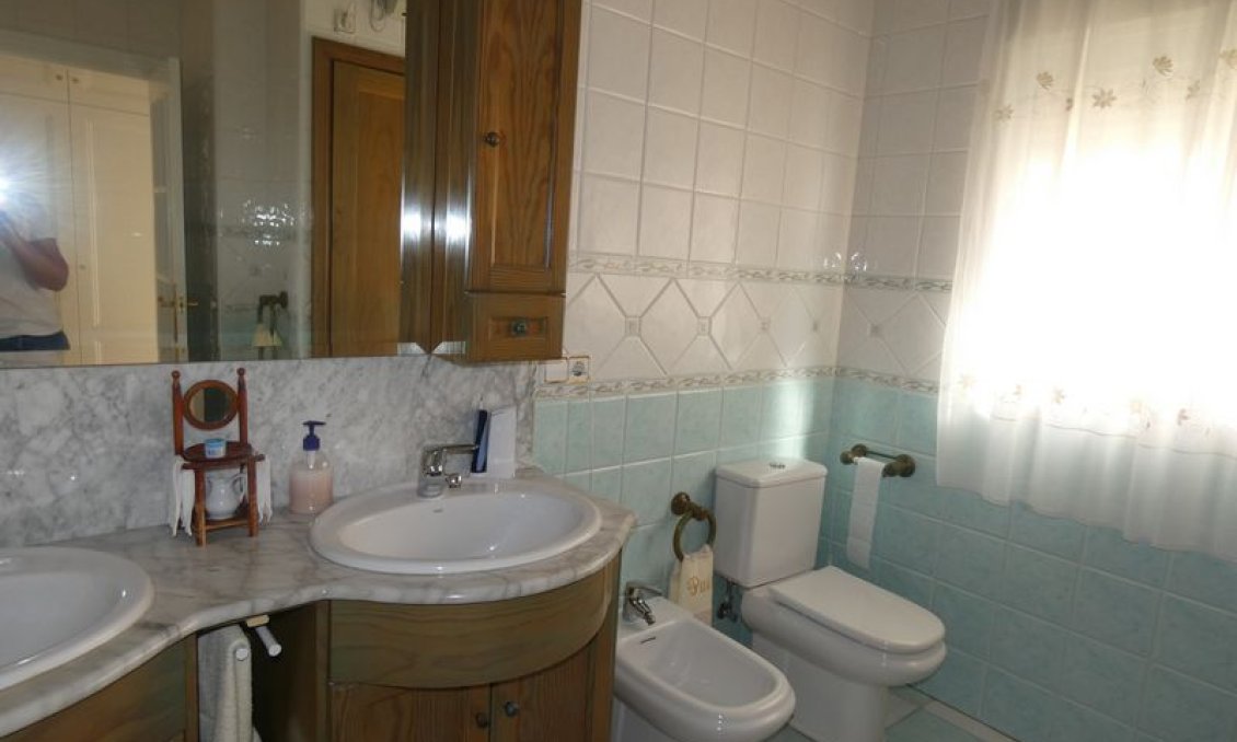 Resale - Villa -
Almoradí - Inland