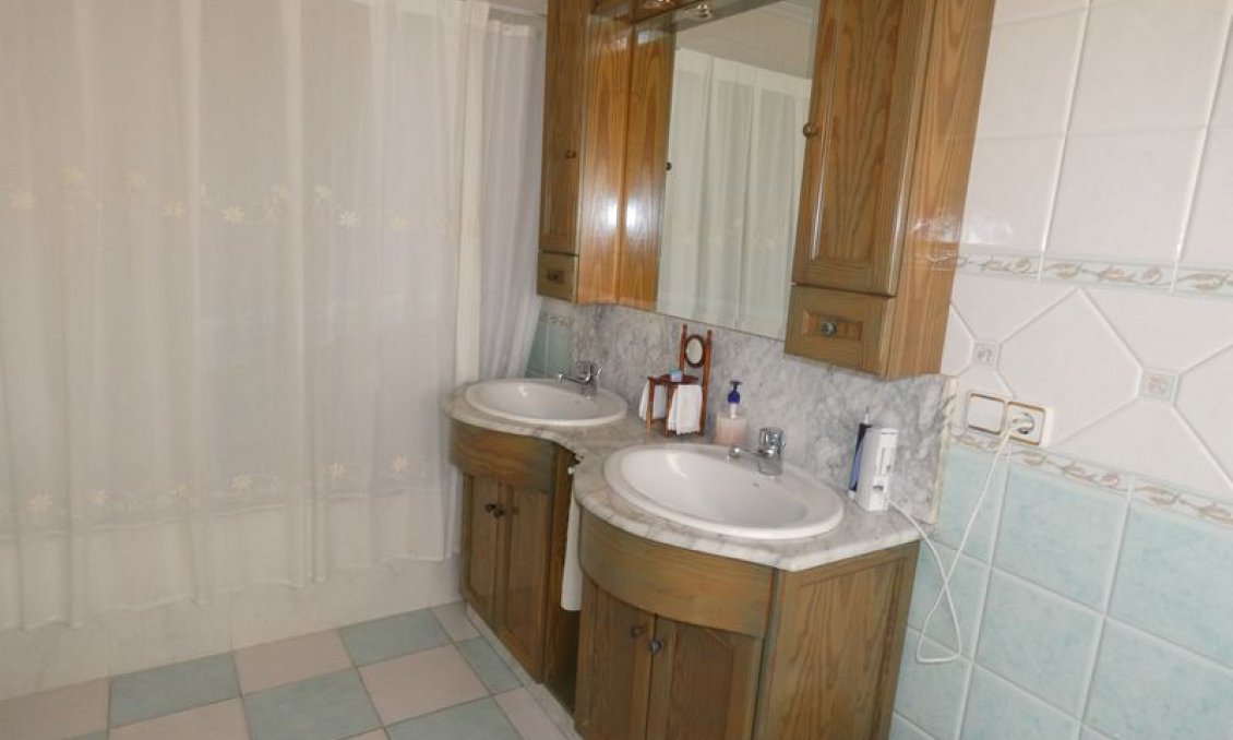 Resale - Villa -
Almoradí - Inland