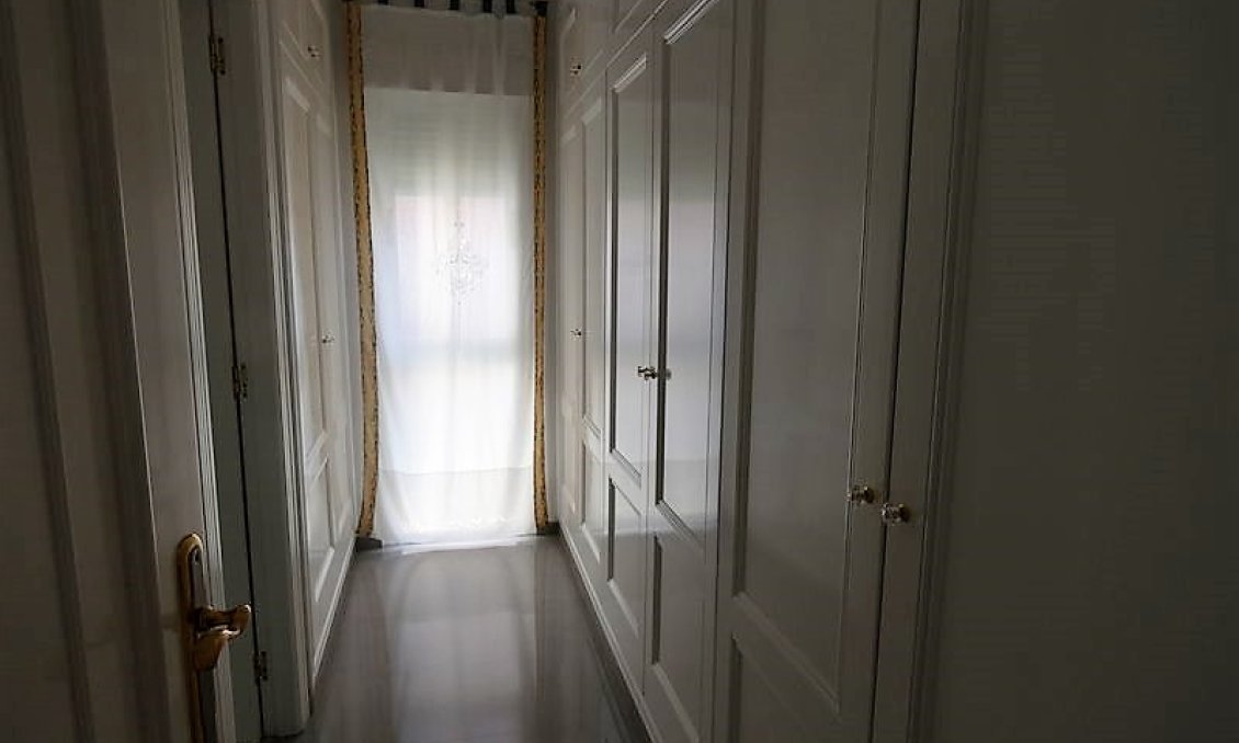 Resale - Villa -
Almoradí - Inland