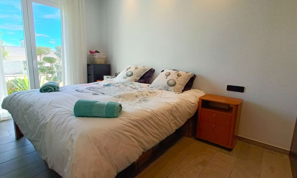 Resale - Villa -
Algorfa - Inland