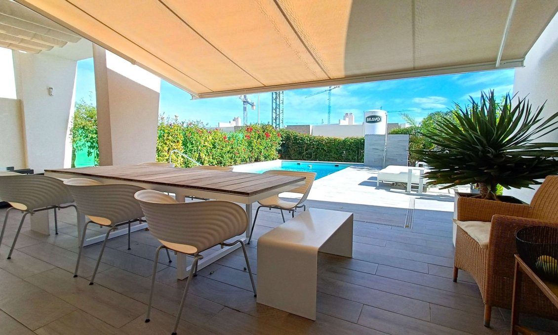 Resale - Villa -
Algorfa - Inland