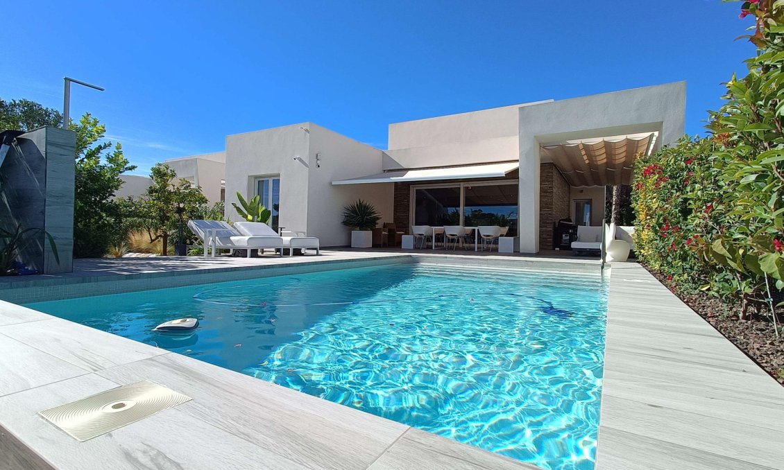 Resale - Villa -
Algorfa - Inland