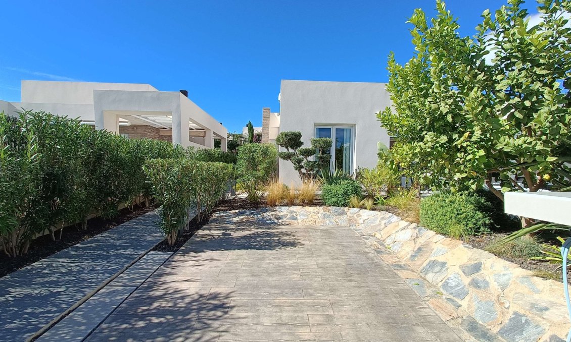 Resale - Villa -
Algorfa - Inland