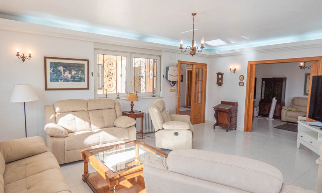 Revânzare - Vilă -
San Miguel de Salinas - Inland