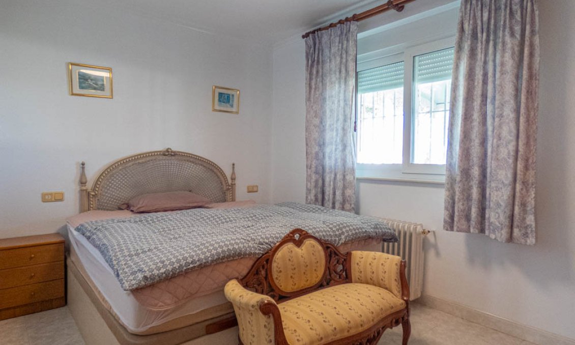 Revânzare - Vilă -
San Miguel de Salinas - Inland