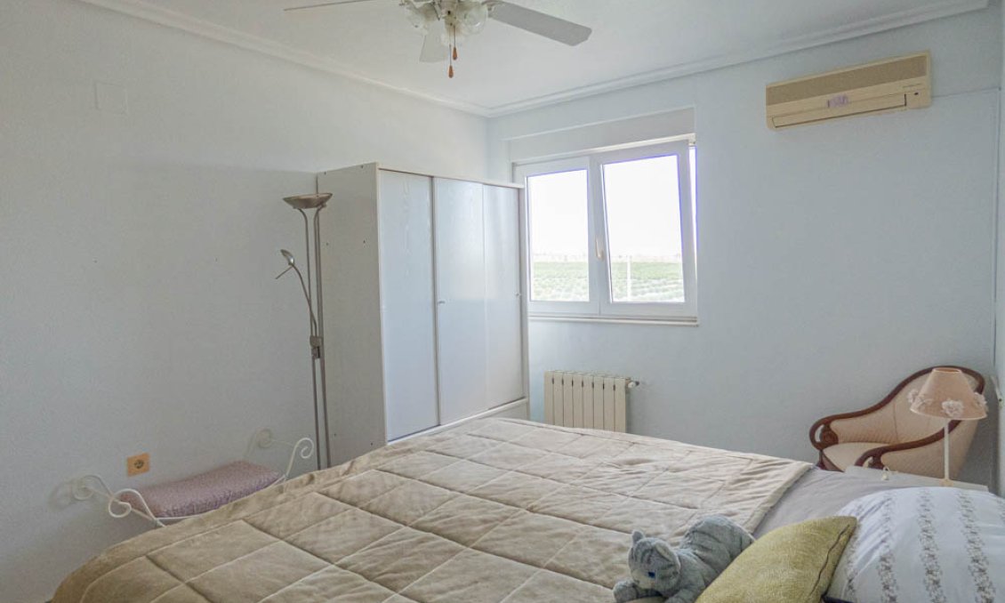 Revânzare - Vilă -
San Miguel de Salinas - Inland