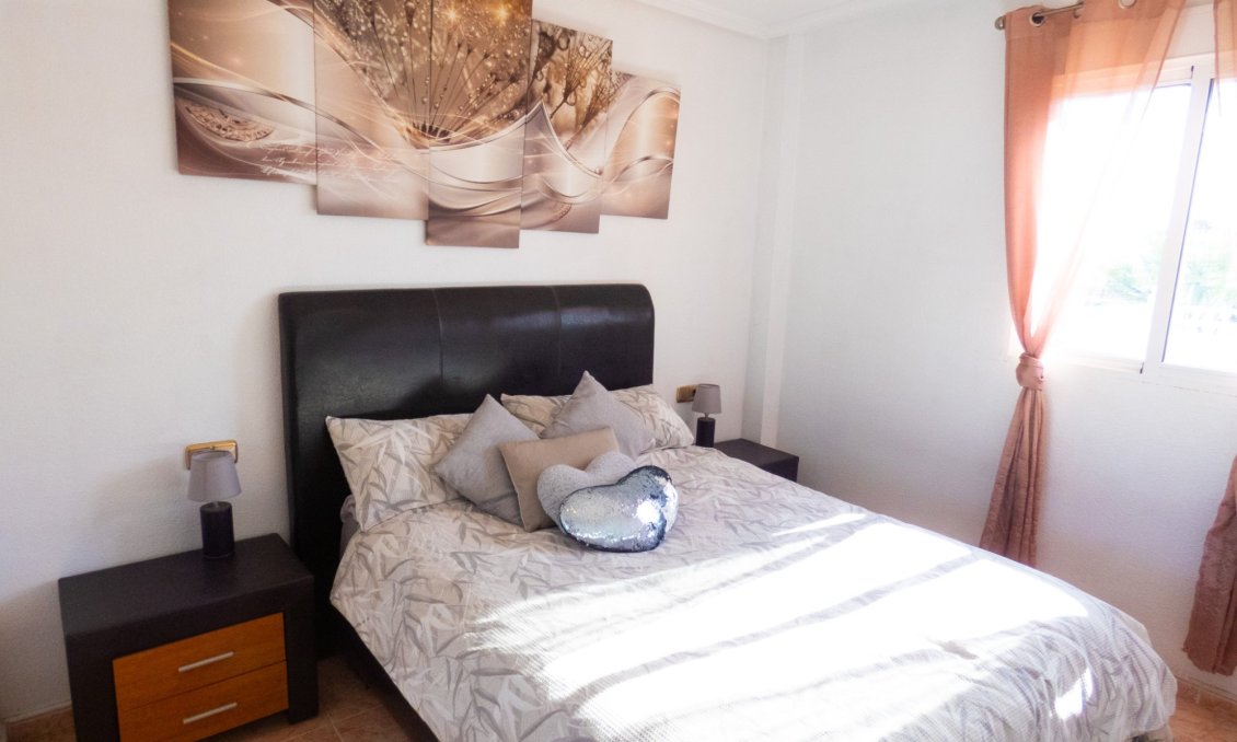 Revânzare - Vilă -
Playa Flamenca - Costa Blanca