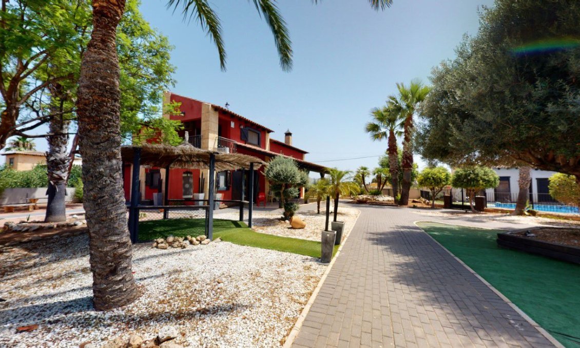 Resale - Villa -
Catral - Costa Blanca