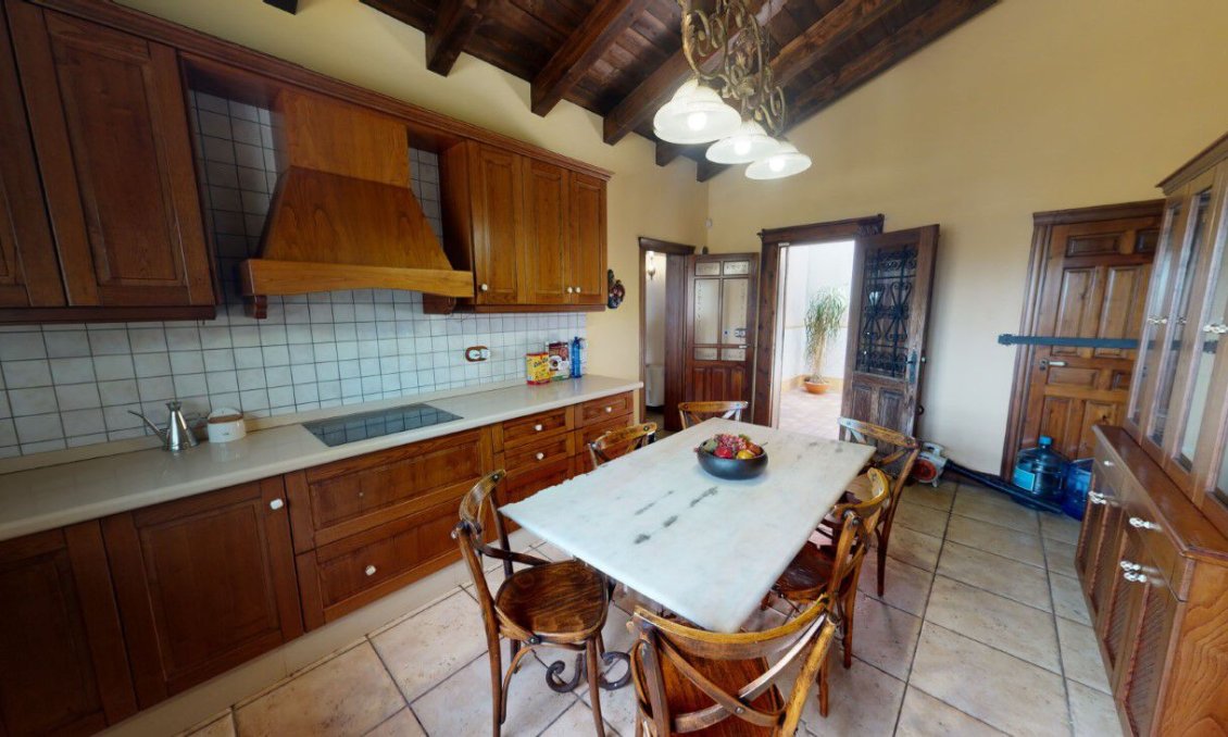 Resale - Villa -
Catral - Costa Blanca