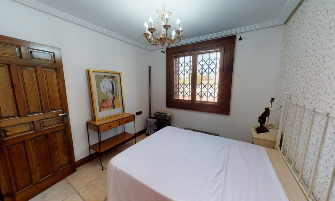 Resale - Villa -
Catral - Costa Blanca