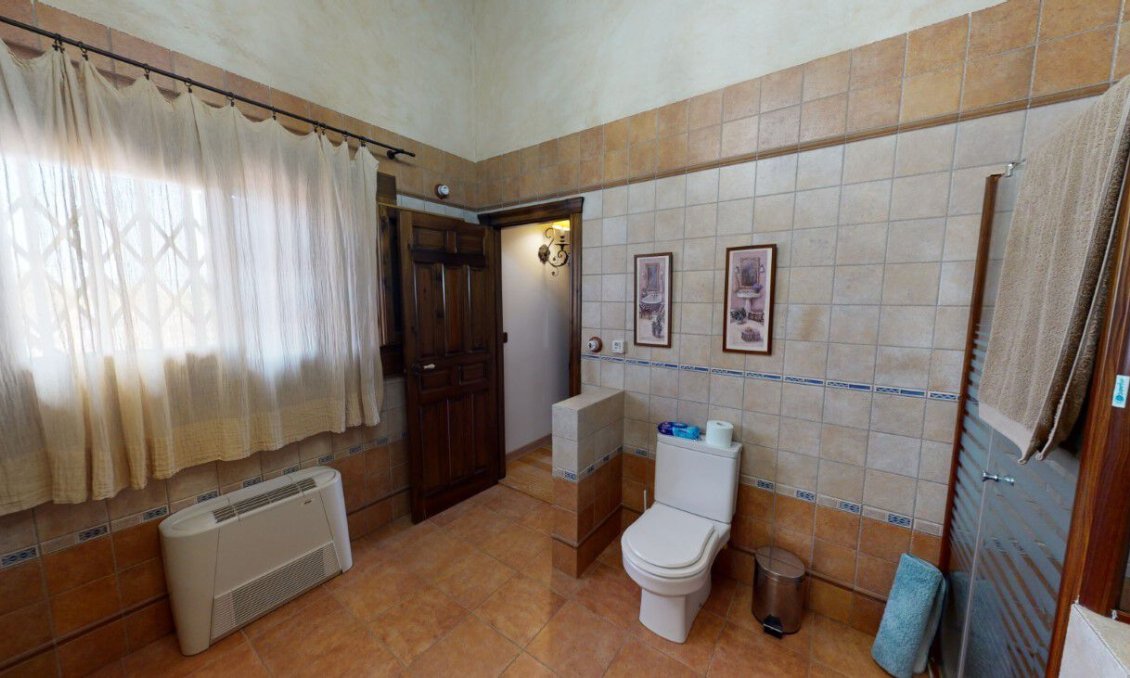 Resale - Villa -
Catral - Costa Blanca