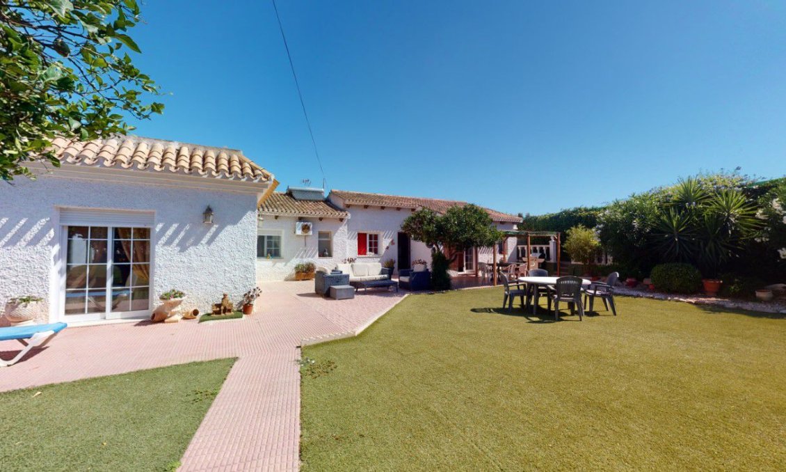 Revânzare - Vilă -
Los Belones - Inland