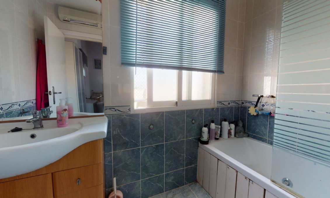 Revânzare - Vilă -
Los Belones - Inland