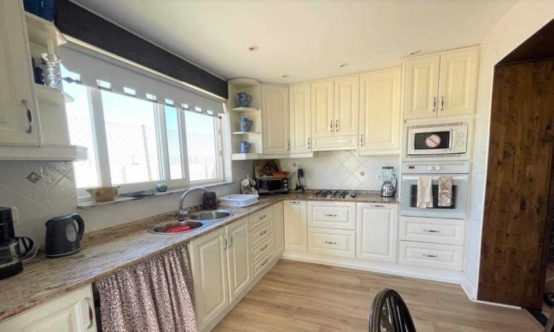 Revânzare - Vilă -
Los Belones - Inland