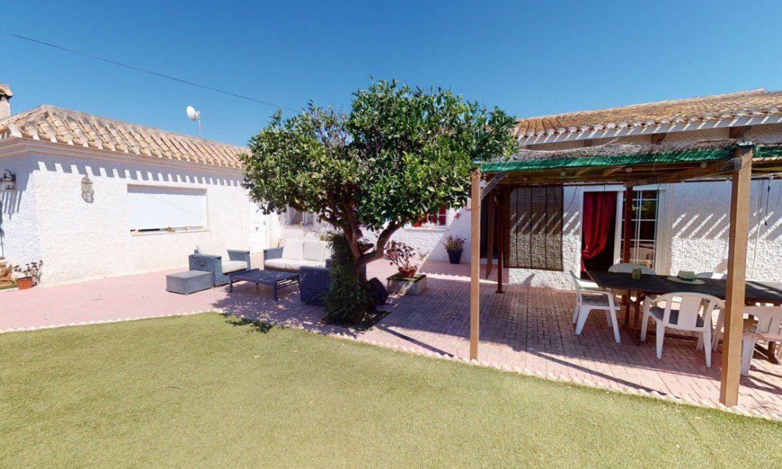 Revânzare - Vilă -
Los Belones - Inland