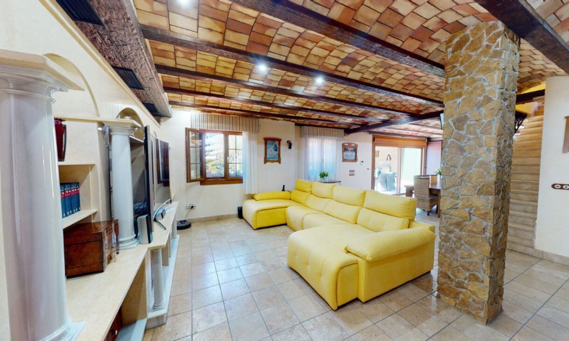 Resale - Villa -
Almoradí - Inland