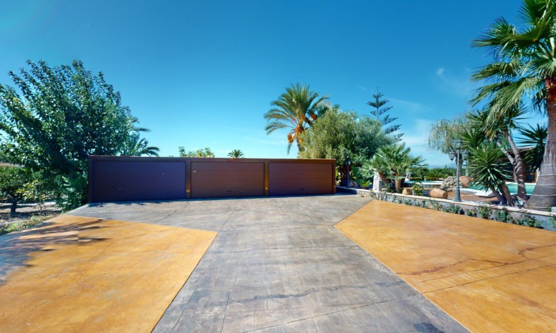 Resale - Villa -
Almoradí - Inland
