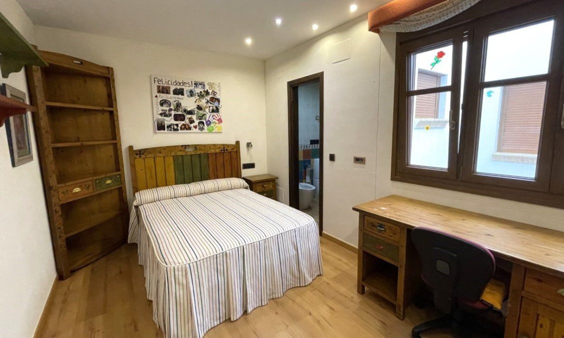 Wiederverkauf - Town House -
Torrevieja - Costa Blanca