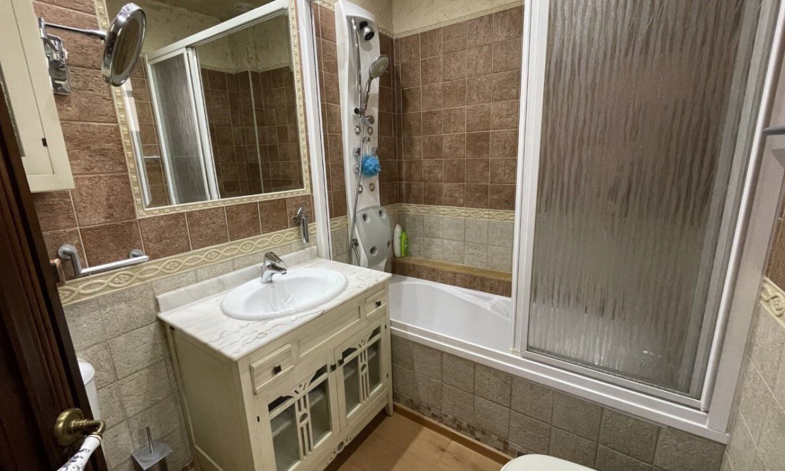 Wiederverkauf - Town House -
Torrevieja - Costa Blanca